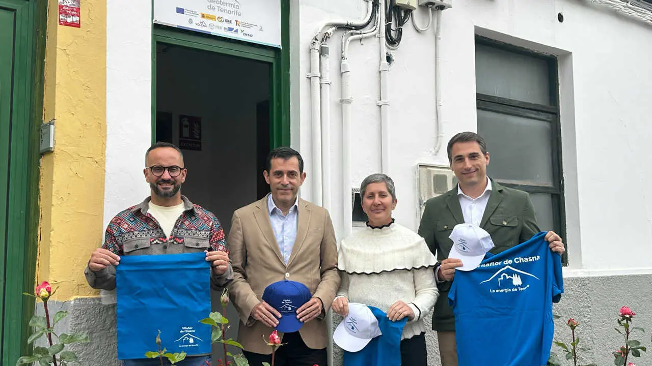 La oficina ofrece un punto de informaci&oacute;n cercana con la ciudadan&iacute;a de Vilaflor(1)