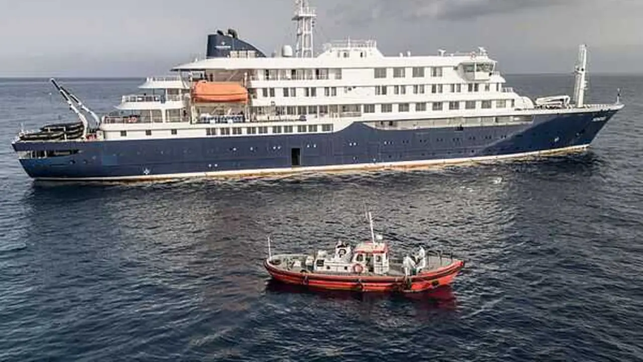 Antes de partir ayer hacia Canarias ya desembarcaron a los cuatro infectados que quedaban por el hantavirus