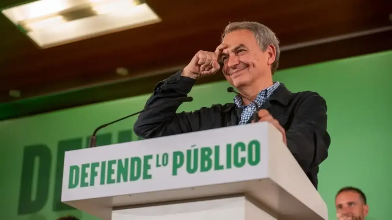 Rodr&iacute;guez Zapatero, con su cl&aacute;sica 'ceja' ha estado haciendo campa&ntilde;a para el PSOE en las &uacute;ltimas elecciones auton&oacute;micas