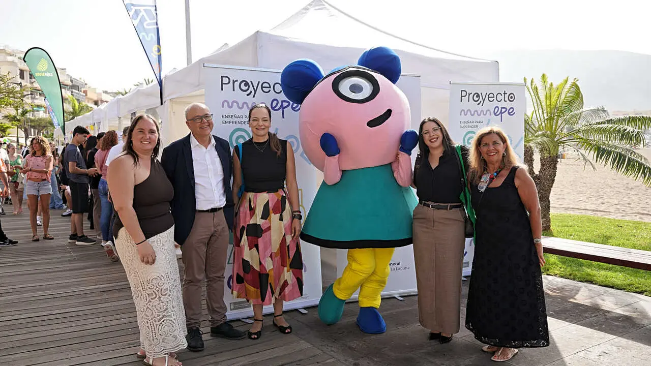 ARONA FERIA DE COOPERATIVAS ESCOLARES(1)