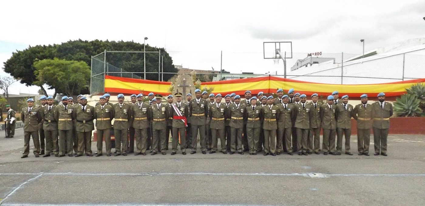 MILITARES 102 B_Fotor