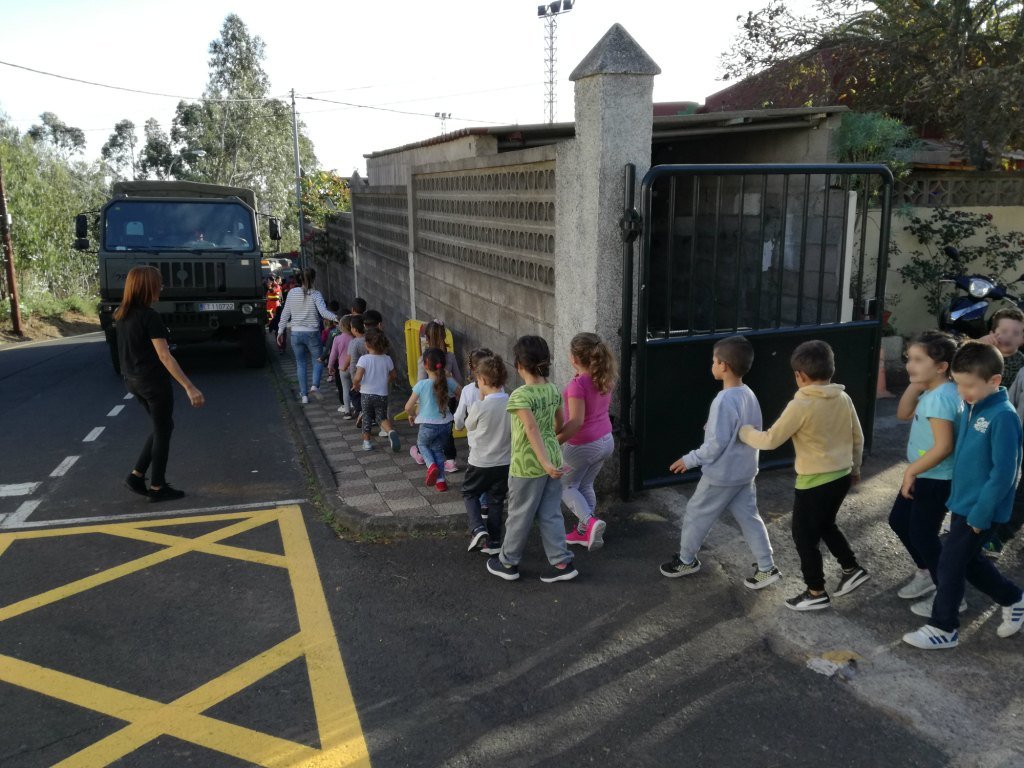251017 Evacuacioìn CEIP Leoncio Rodriìguez 1