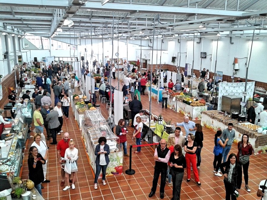 MERCADO ARONA 906_Fotor_Fotor