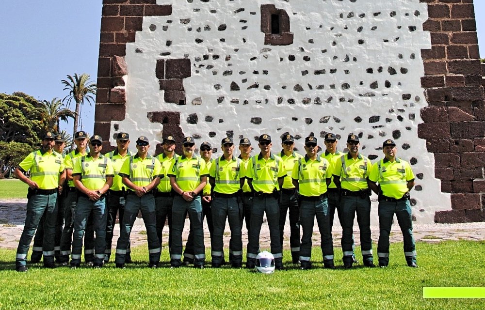 Guardia Civil FOTOGRAFÍA Vuelta Ciclista 3_Fotor