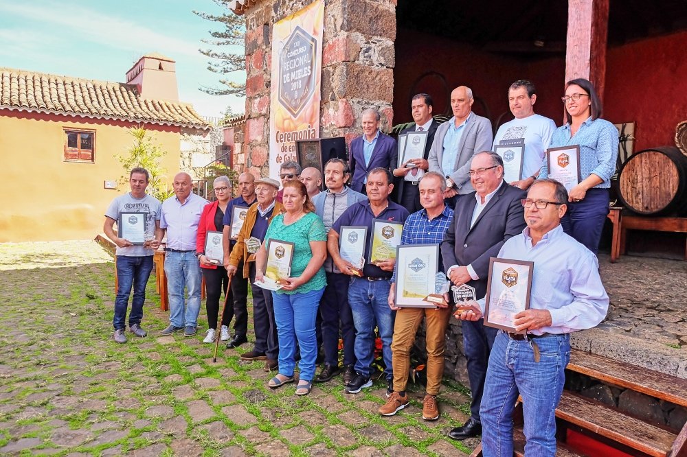 Cata infantil de mieles de Tenerife y entrega de premios de las mieles de 2018. Homenaje a Cheo. Casa del vino de El Sauzal.
© Pepe Torres