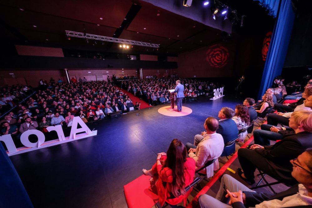 Presentación Candidatura PSOE Arona-18_Fotor