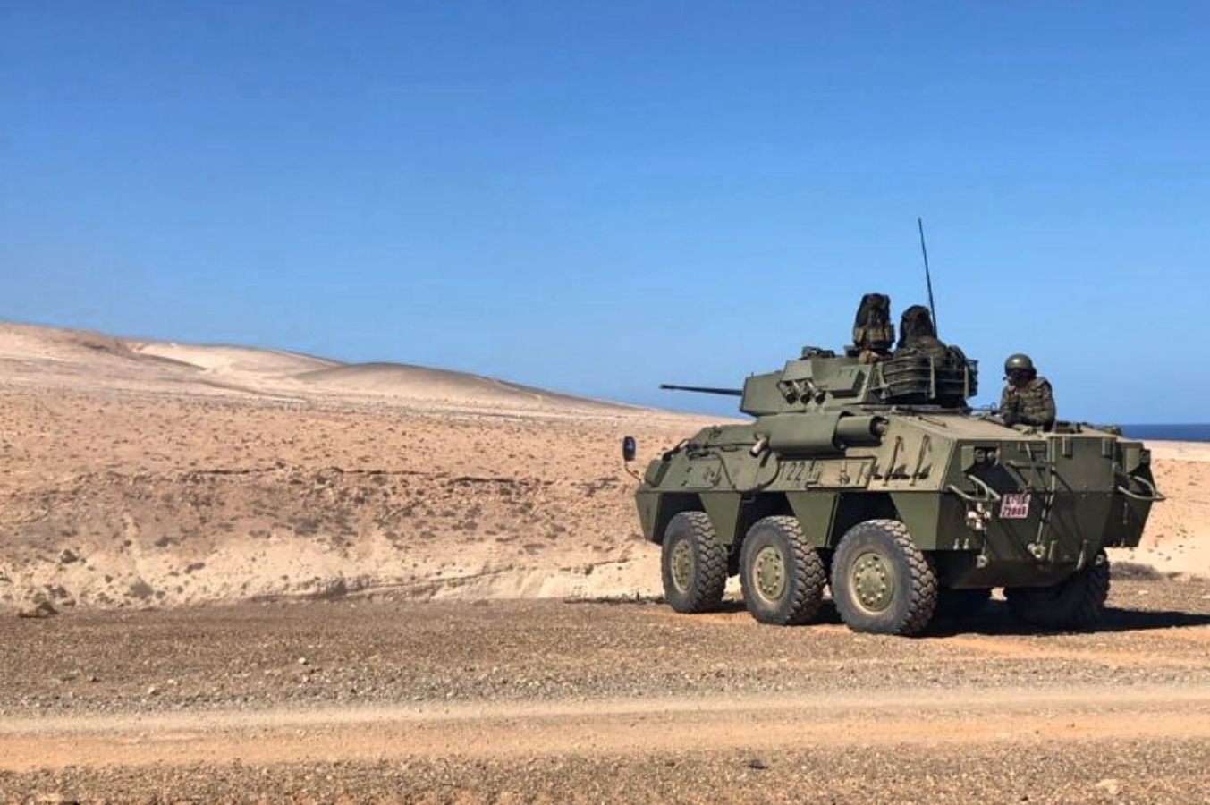 Maniobras militares 1