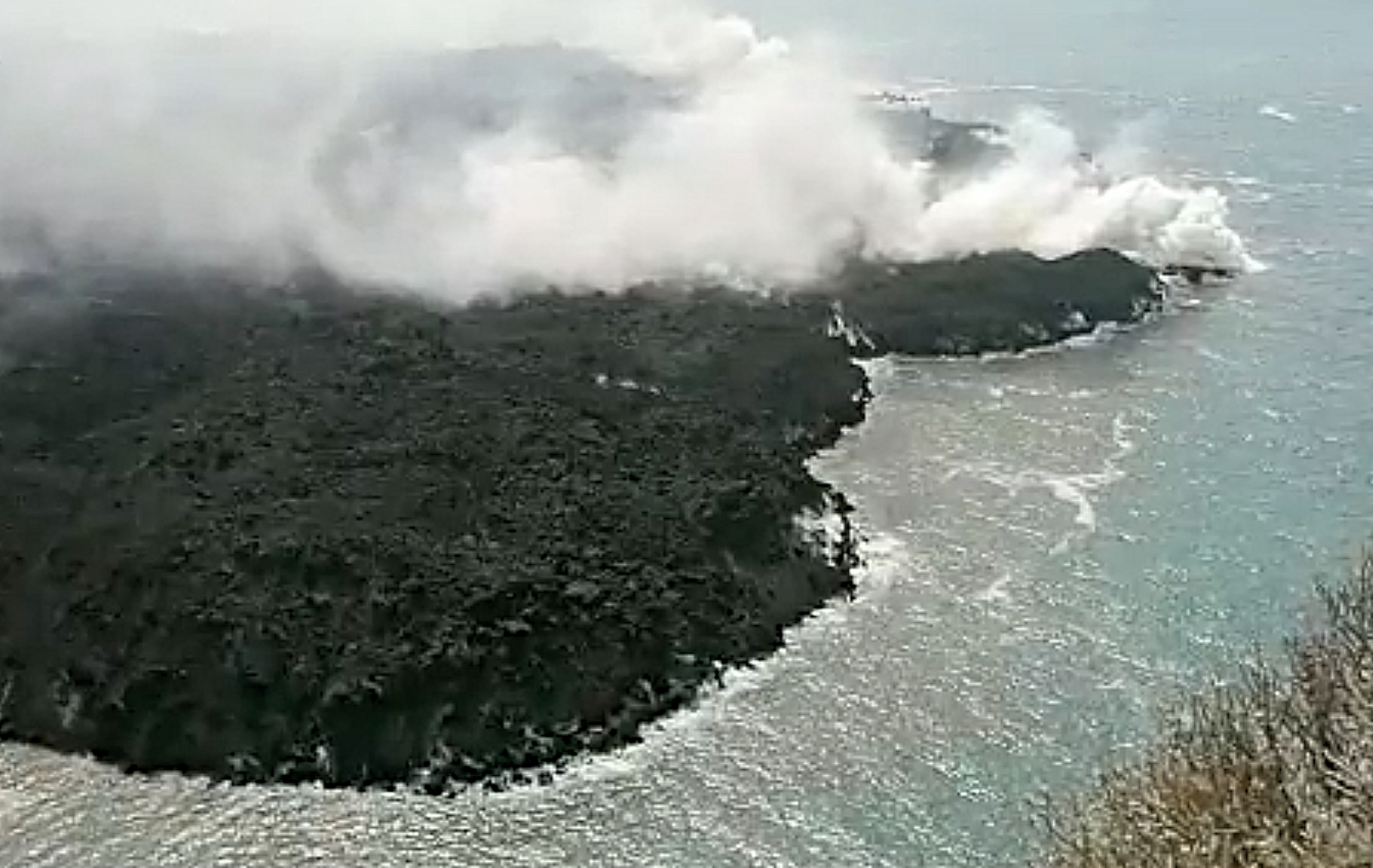 Volcán La Palma 10-06 a las 18