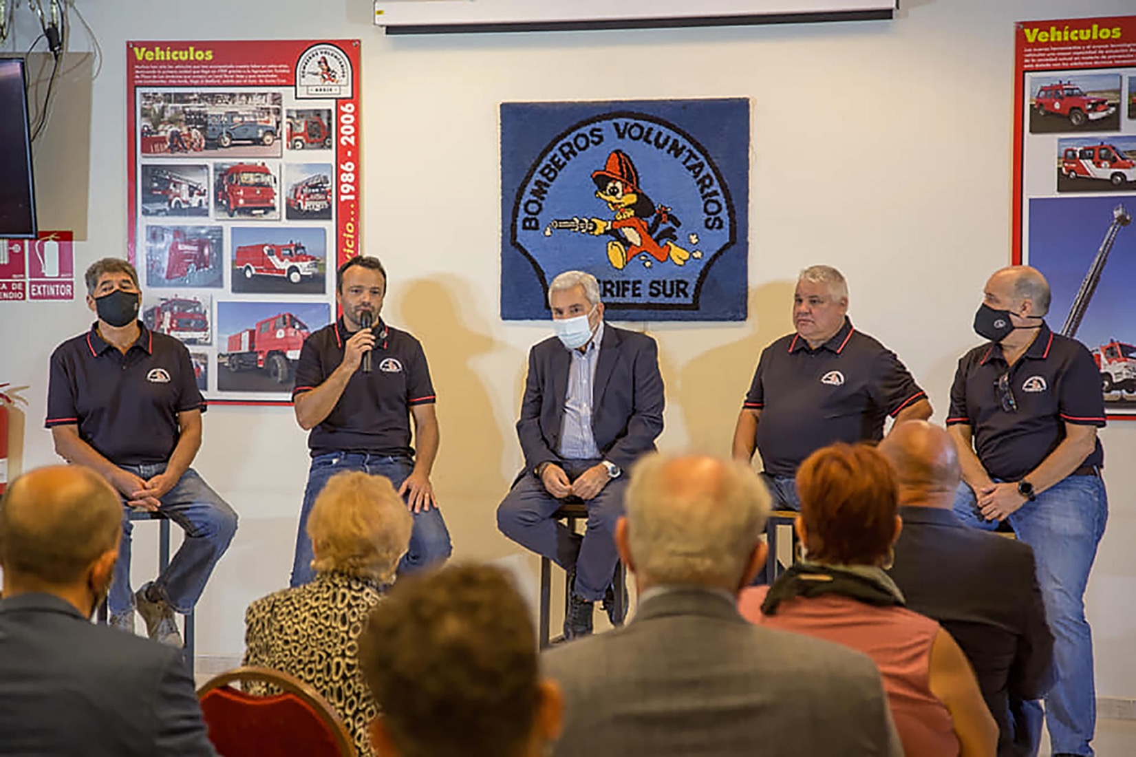 Bomberos Voluntarios Adeje libro Randy BV 35 anŞos(1)