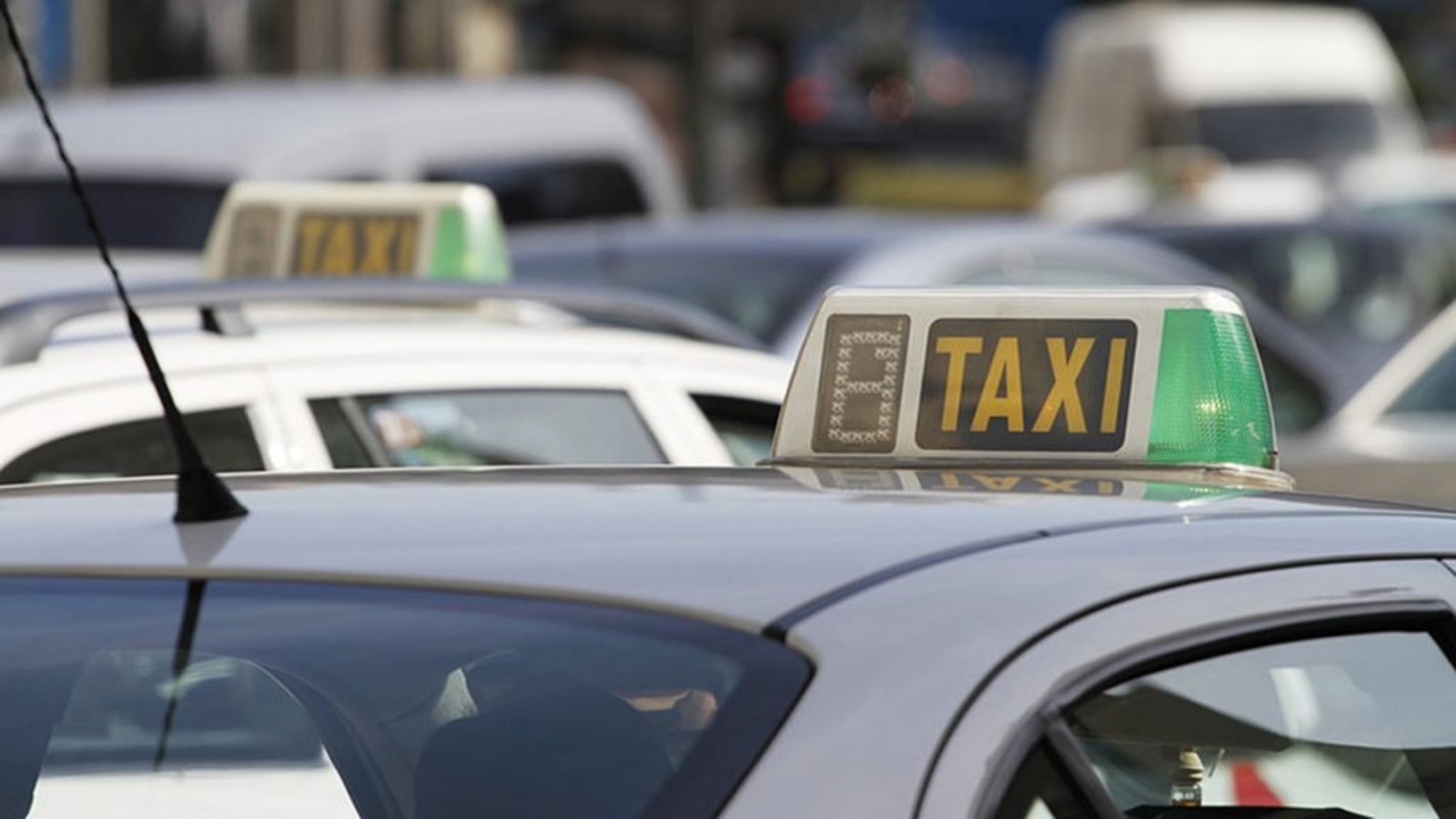 Taxi-Santa cruz -1024x576(1)