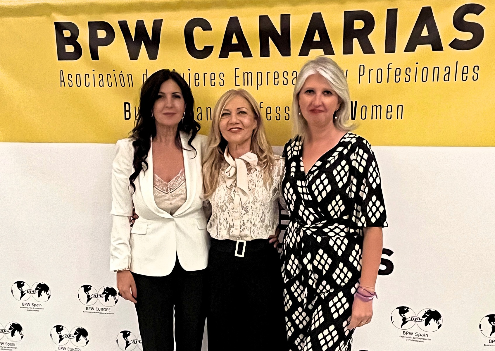 BPW Canarias_RosalbaDiaz_AntoniaVarela_MonicaRadovan(1)