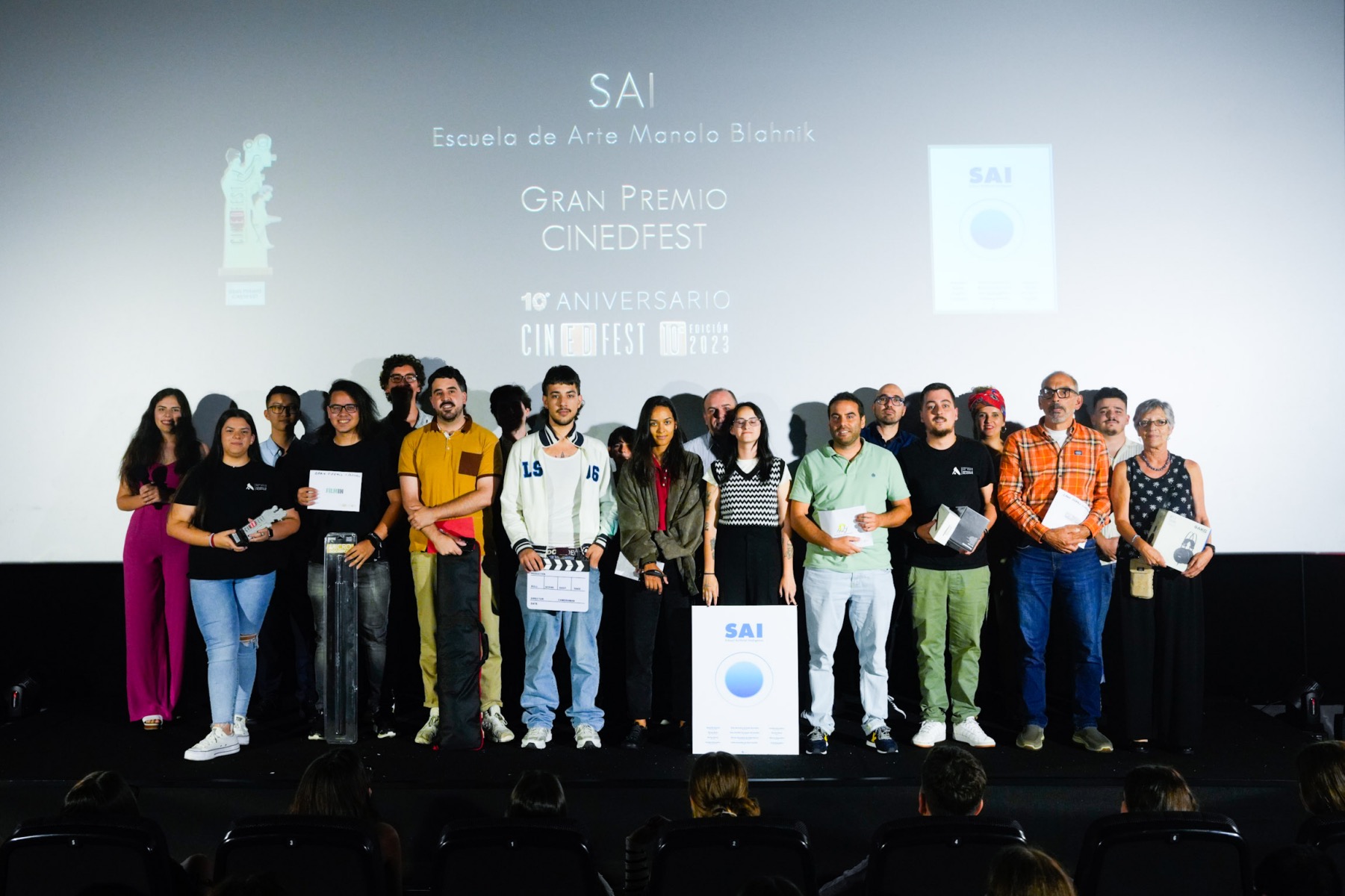 GANADOR GRAN PREMIO CINEDFEST(1)