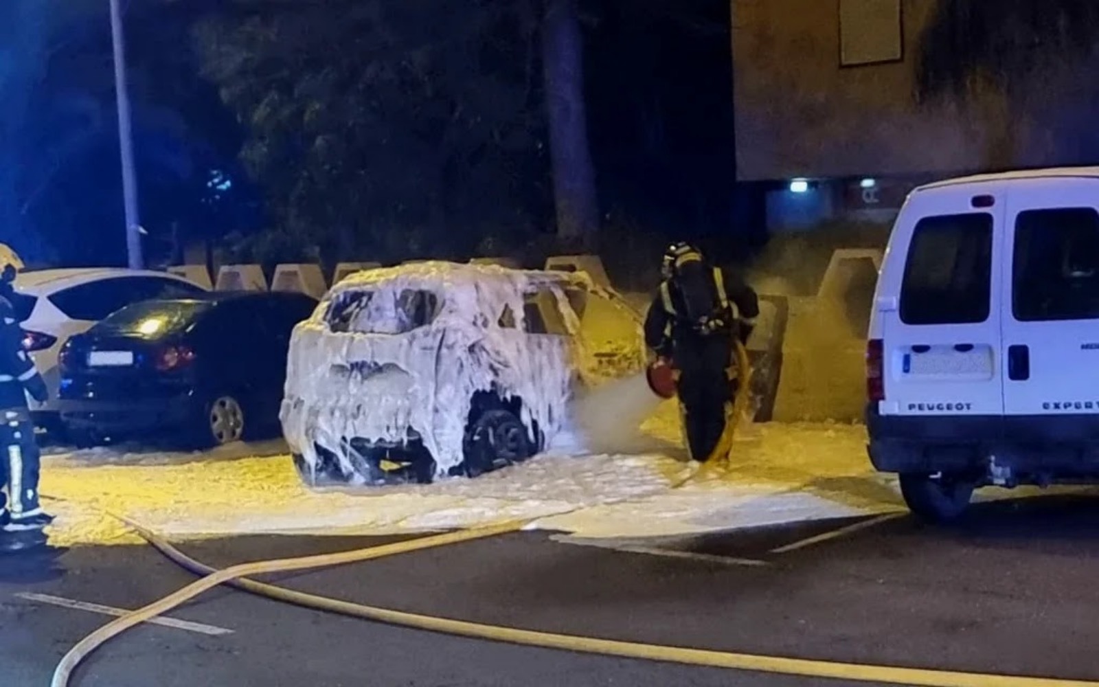 Incendio vehiculo Los Cristianos